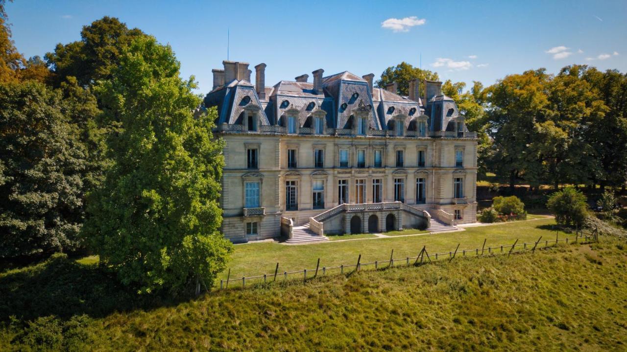 Les Ecuries Du Chateau Boissy-Saint-Léger Exteriér fotografie